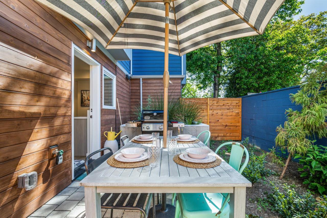 Rooftop Patio With Waterview, Private Garden & Grill 3Br 3Ba- Modern Cityscape シアトル エクステリア 写真