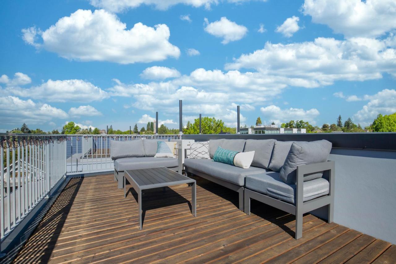 Rooftop Patio With Waterview, Private Garden & Grill 3Br 3Ba- Modern Cityscape シアトル エクステリア 写真